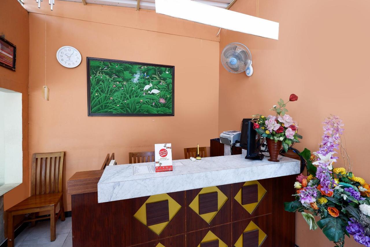 Hotel Oyo 1835 Kostel Wood Semarang Zewnętrze zdjęcie